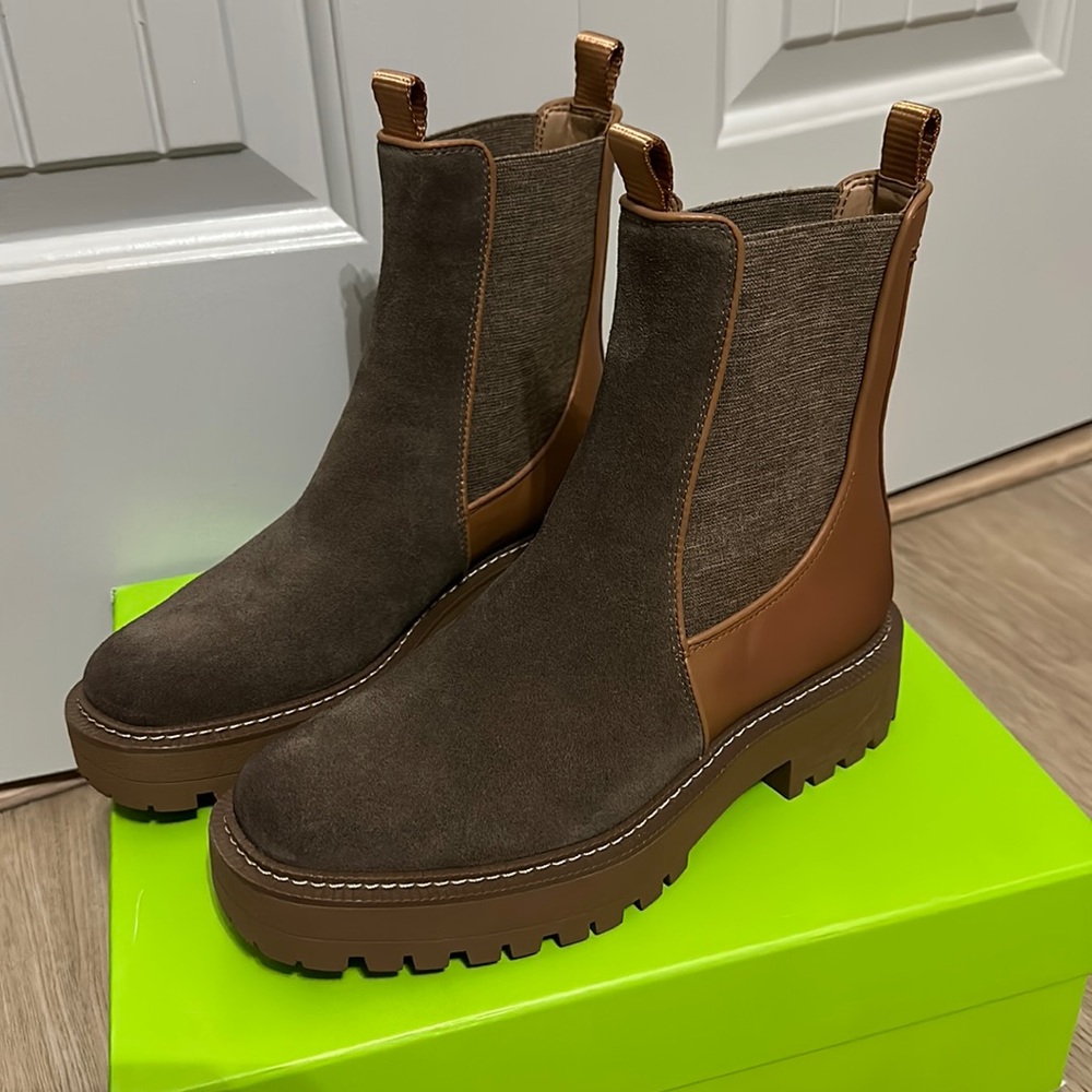 Sam Edelman Laguna Chelsea Boot